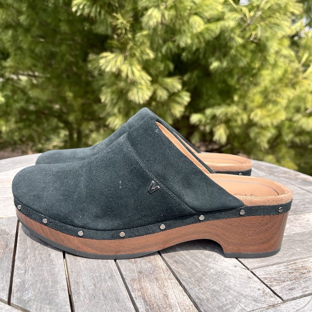 Vionic Kacie Clog Womens‎ Size 8 Orthotic Support Black  Suede Studded Shoe - Picture 3 of 9